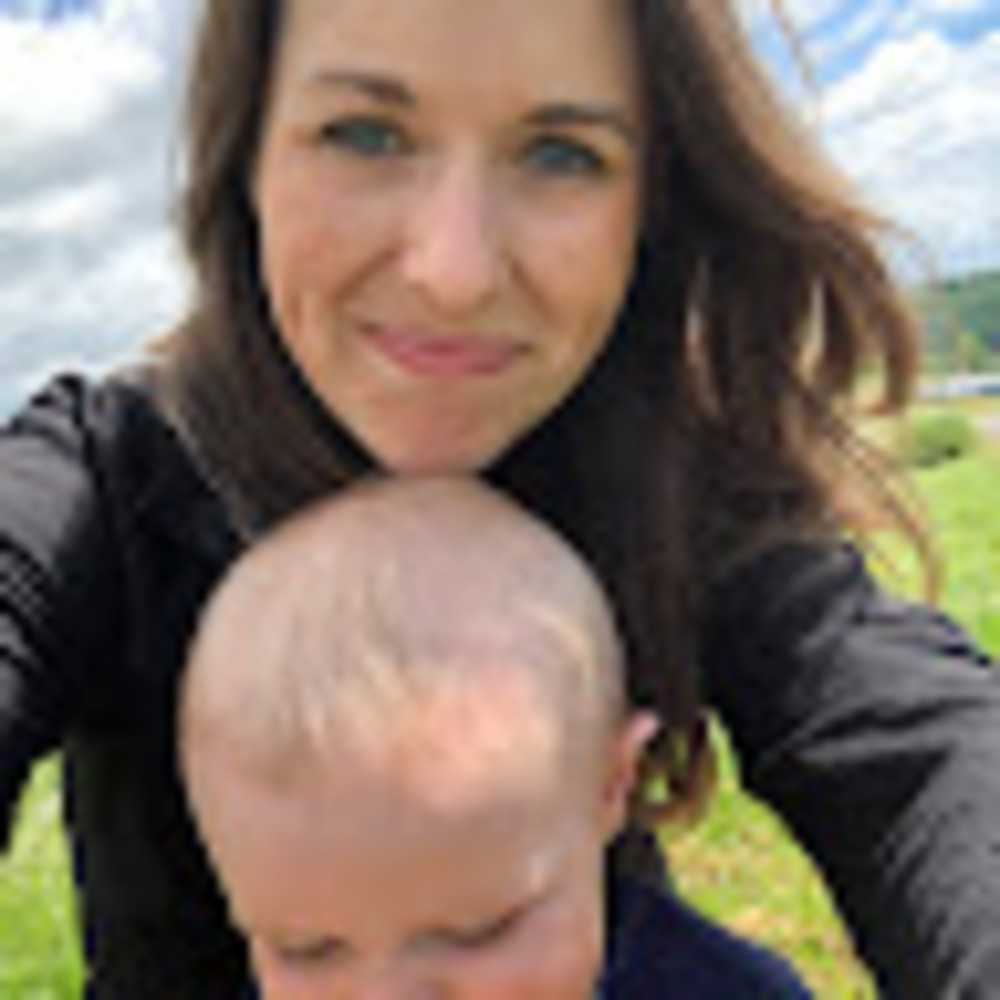 Meet your Posher, Stephanie